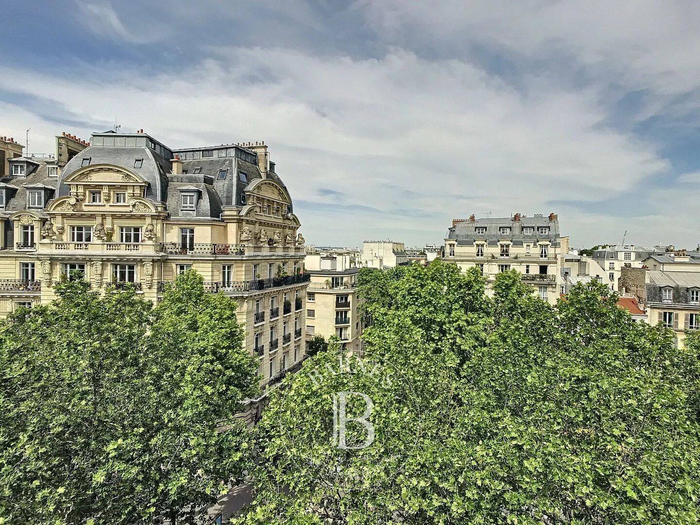 Appartement 3 pièces 54 m² · à Neuilly-sur-Seine · 54 m² · 2 165 €/mois