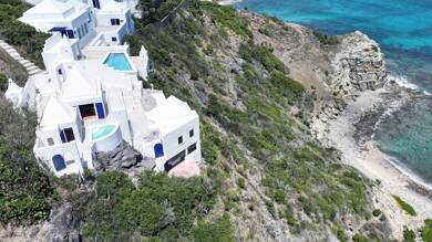 Maison à vendre 23 100 000 € 17 pièces 5 chambres 311 m² 5 455 m² de terrain Saint-Barthélemy 97133