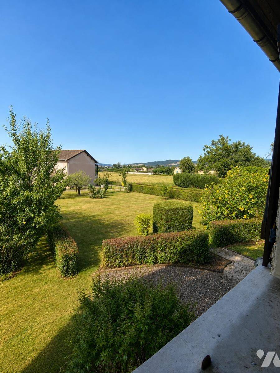 Maison 7 pièces 142 m² · à Brindas · 142 m² · 475 000 €