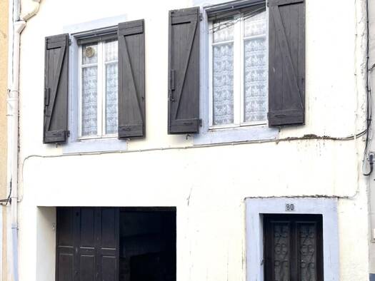 Maison à vendre 72 000 € 4 pièces 2 chambres 69 m² 57 m² de terrain Centre Ville Carcassonne 11000