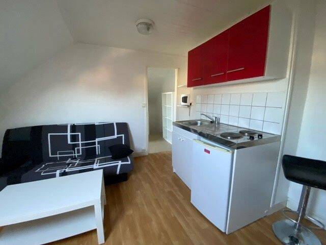 Appartement 1 pièce 12 m² · à Amiens · 12,2 m² · 400 €