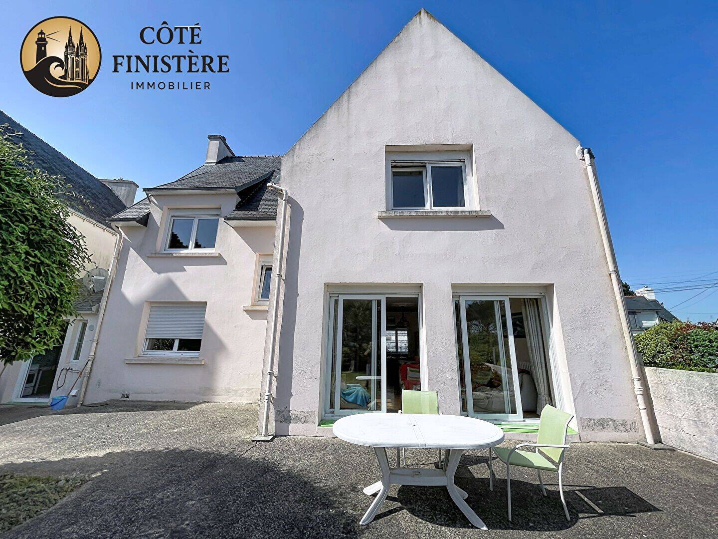 Maison 7 pièces 143 m² · à Treffiagat · 143 m² · 332 800 €