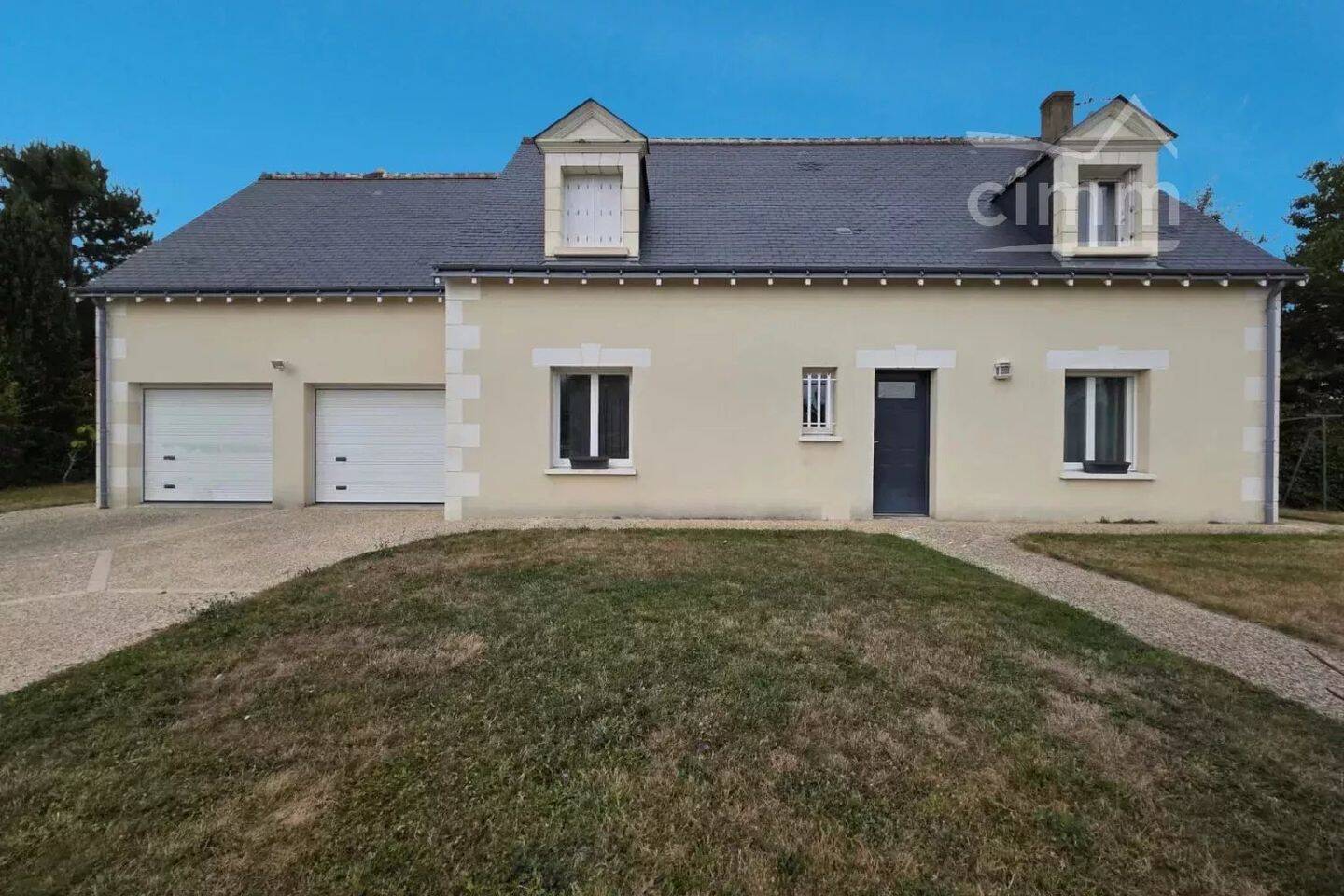 Maison 10 pièces 230 m² · à Joué-lès-Tours · 230 m² · 518 970 €