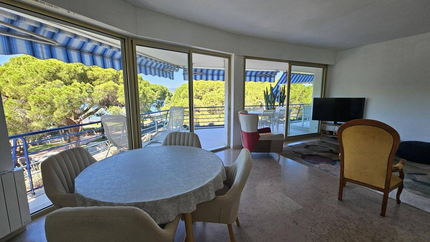 Appartement 3 pièces 78 m² · à Cannes · 77,6 m² · 2 900 €/mois
