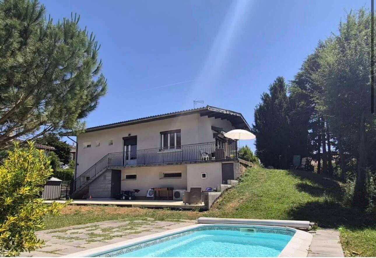 Maison 6 pièces 139 m² · à Val d'Oingt · 139 m² · 450 000 €