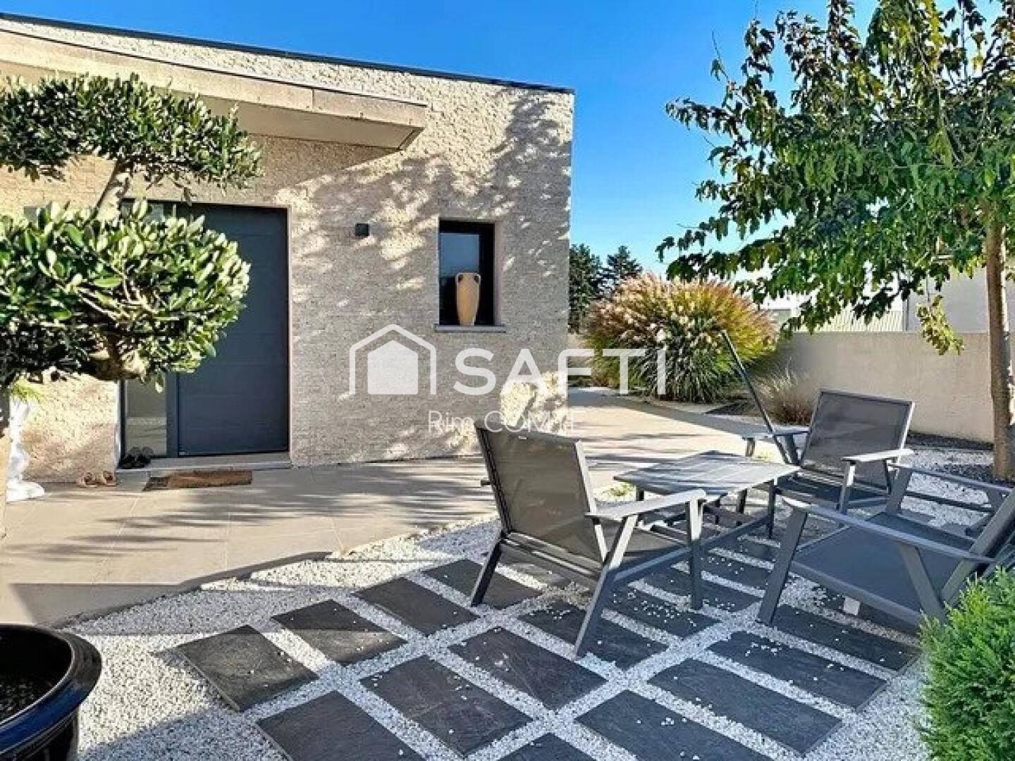 Maison 5 pièces 127 m² · à Roussillon · 127 m² · 415 000 €