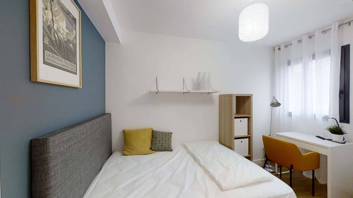 1 pièce 15 m² · à Toulouse · 15 m² · 450 €
