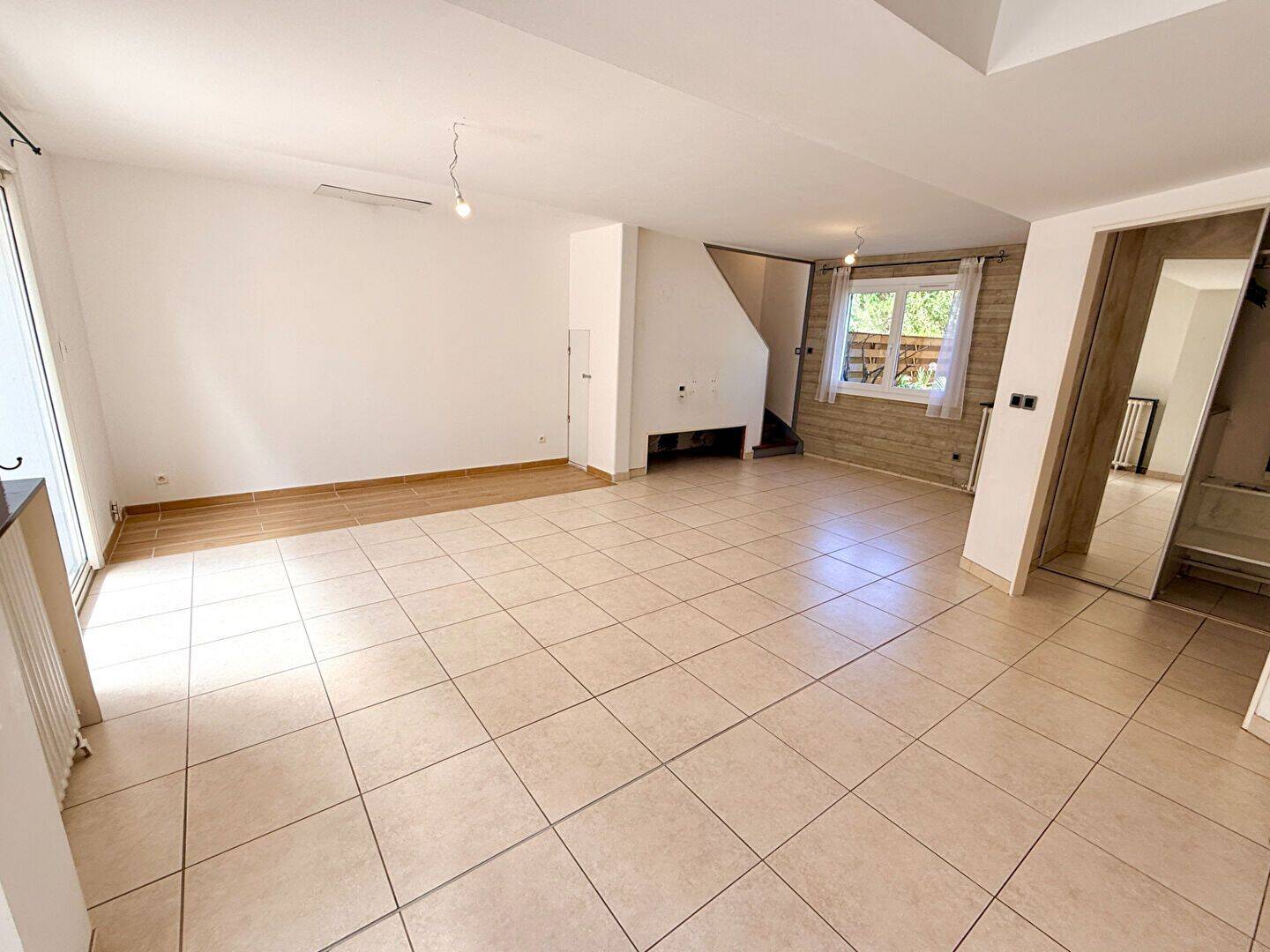 Maison 5 pièces 127 m² · à Saint-Sulpice-Et-Cameyrac · 127 m² · 334 000 €