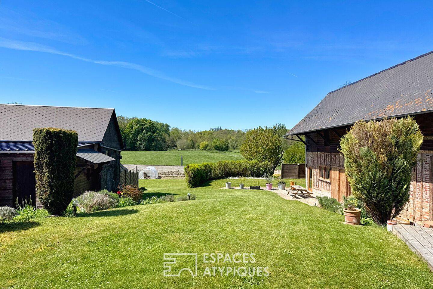 Maison 12 pièces 330 m² · à Ô-de-Selle · 330 m² · 368 000 €