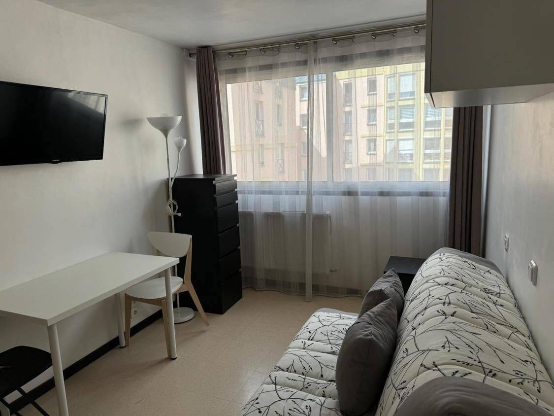 Appartement 1 pièce 16 m² · à Rouen · 16 m² · 496 €