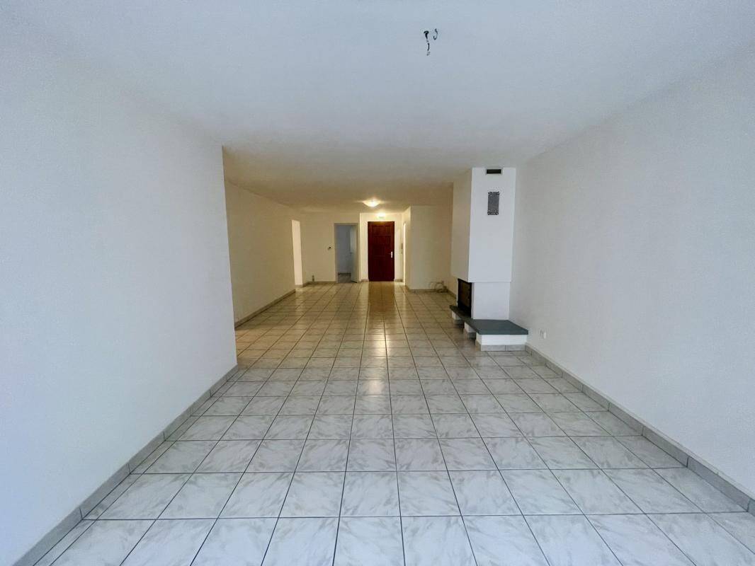 Appartement 5 pièces 125 m² · à Épinal · 124,7 m² · 880 €/mois