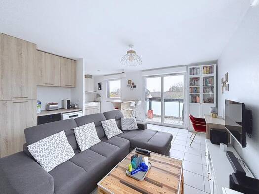 Appartement à vendre 199 500 € 3 pièces 2 chambres 64,7 m² Étage 2/2 Naspe Sélery Colomiers 31770