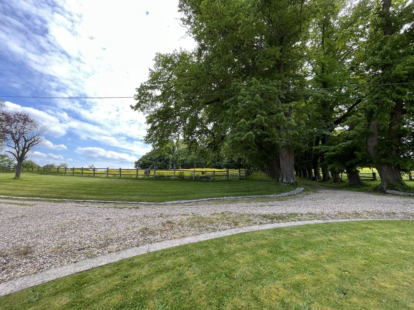 Maison 7 pièces 180 m² · à Ville-d'Avray · 180 m² · 1 080 000 €