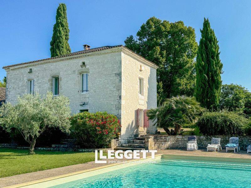 Maison 15 pièces 278 m² · à Barguelonne-en-Quercy · 278 m² · 875 000 €