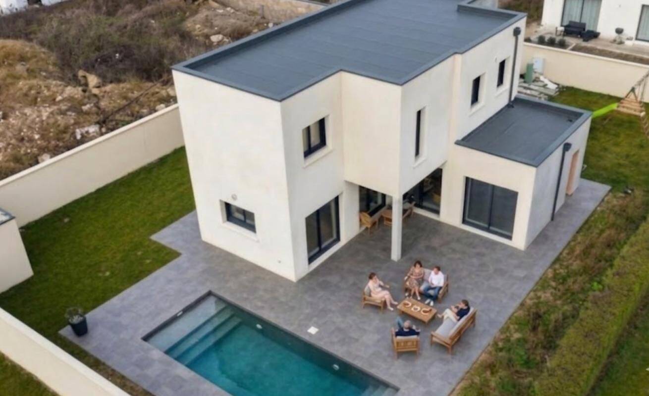 Maison 7 pièces 148 m² · à Fauverney · 148 m² · 499 900 €