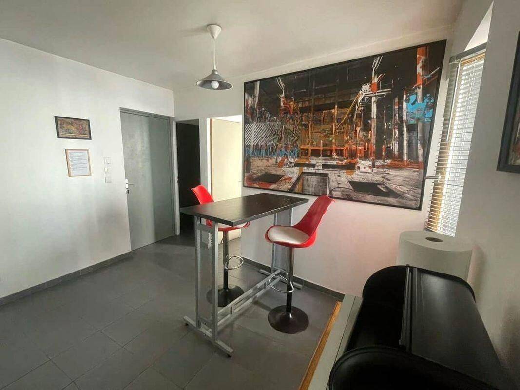Appartement 2 pièces 28 m² · à Marseille 1er Arrondissement · 28 m² · 700 €/mois