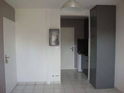 Appartement 1 pièce 20 m² · à Reims · 20 m² · 360 €