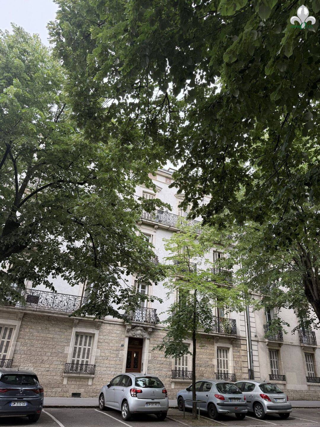 Appartement 1 pièce 24 m² · à Dijon · 23,7 m² · 75 000 €