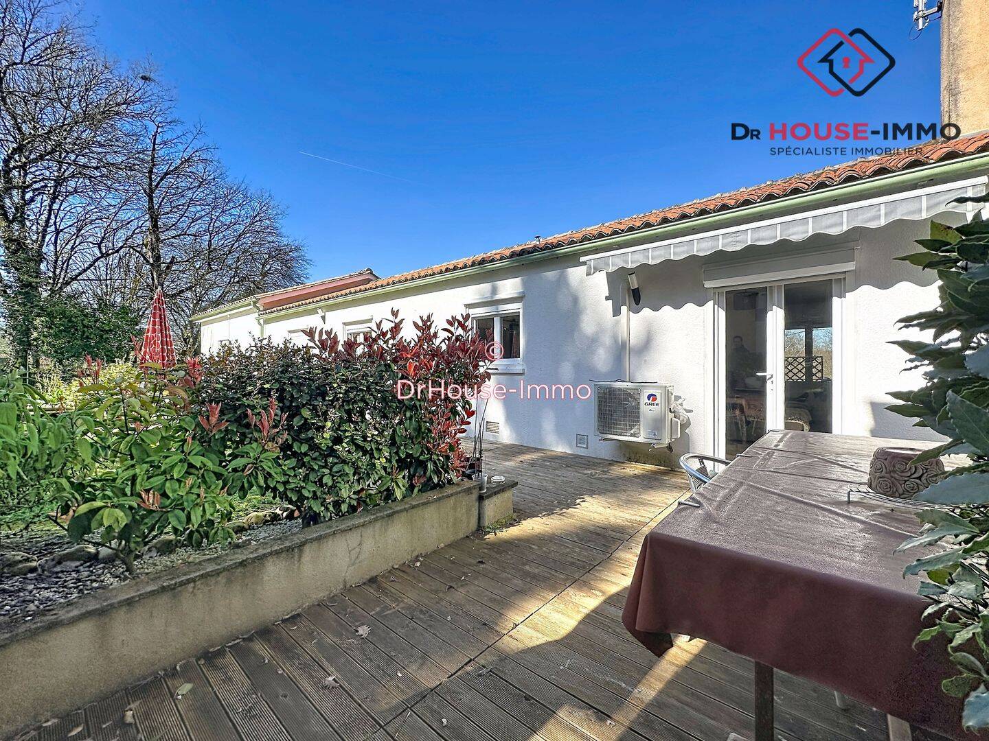 Maison 4 pièces 105 m² · à Saint-Astier · 105 m² · 211 000 €