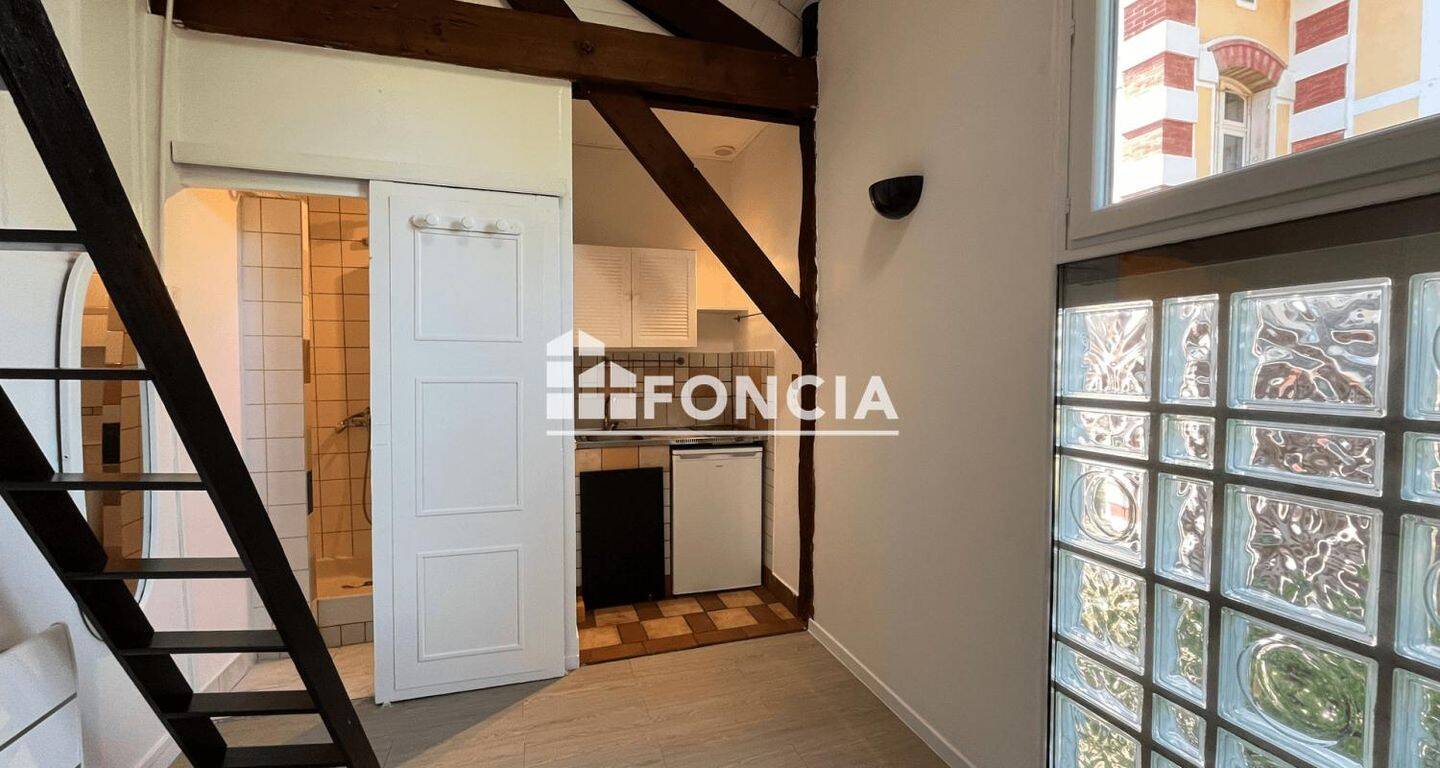 Appartement 1 pièce 13 m² · à Joinville-le-Pont · 13 m² · 500 €