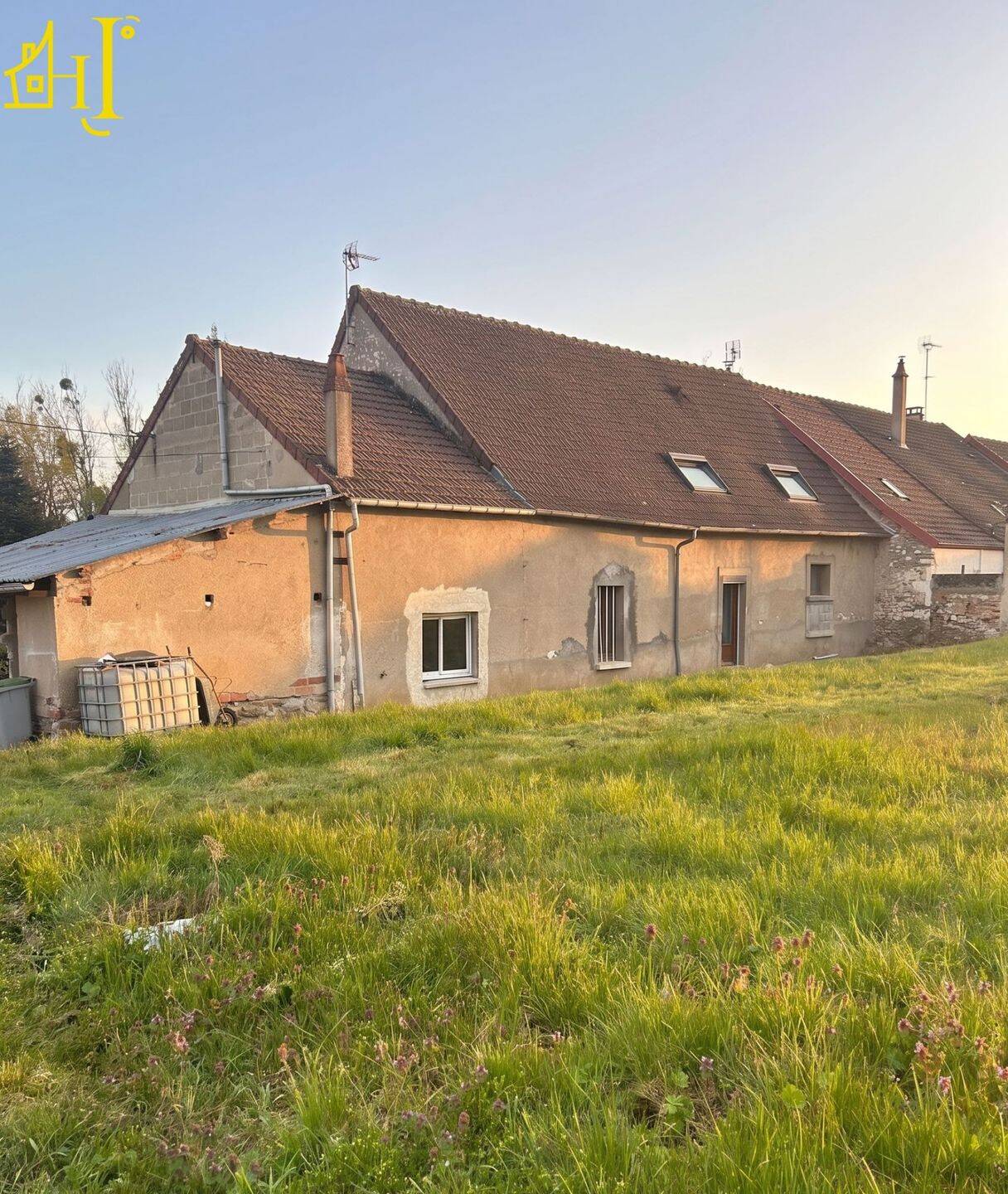 Maison 7 pièces 142 m² · à La Celle-sur-Loire · 142 m² · 135 000 €