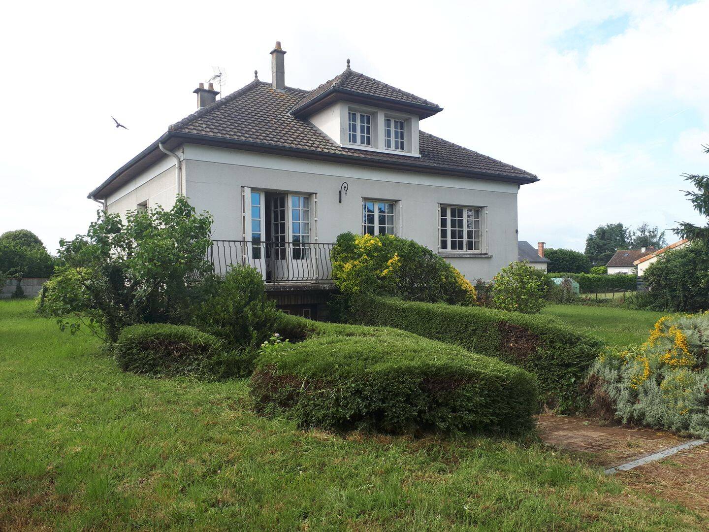 Maison 4 pièces 97 m² · à Les Ormes · 97 m² · 133 000 €
