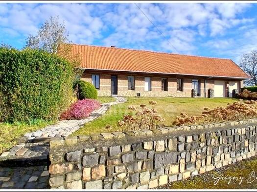 Maison à vendre 186 000 € 4 pièces 2 chambres 96 m² 5 800 m² de terrain Bienvillers-au-Bois 62111