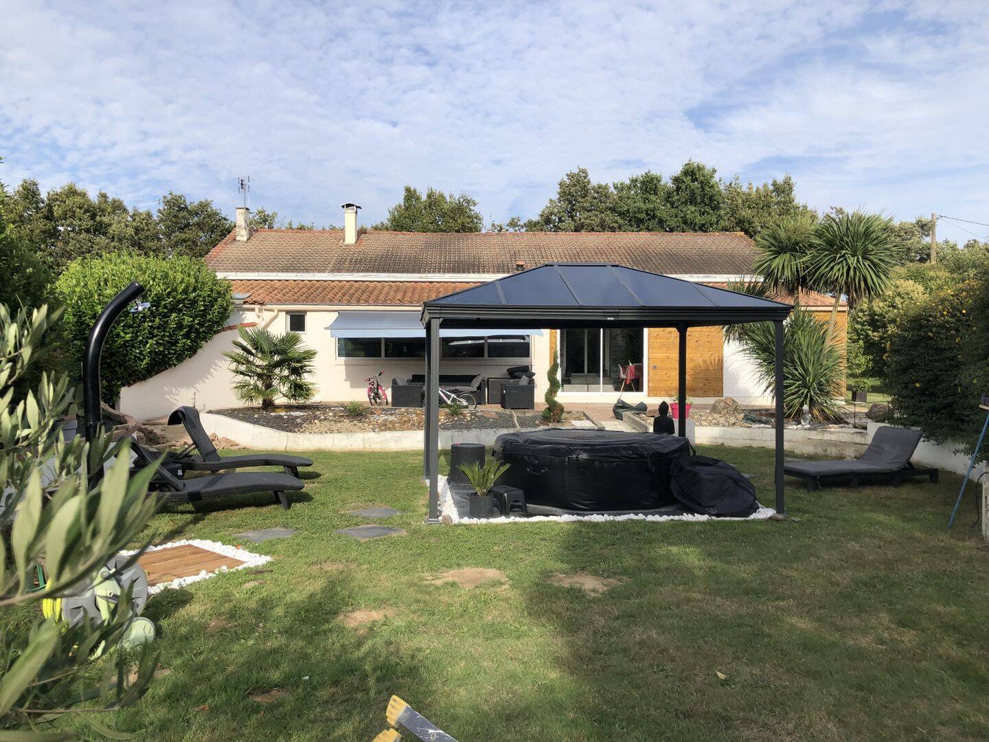 Maison 8 pièces 240 m² · à Le Girouard · 240 m² · 299 915 €