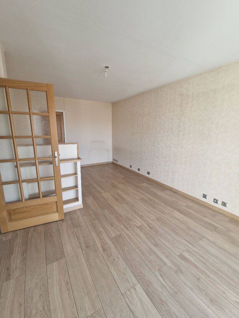 Appartement 4 pièces 70 m² · à Saint-Étienne · 70 m² · 661 €