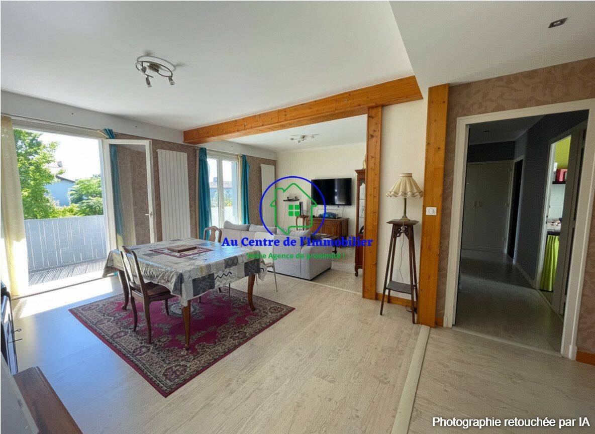 Appartement 3 pièces 94 m² · à Agen · 94,4 m² · 130 000 €