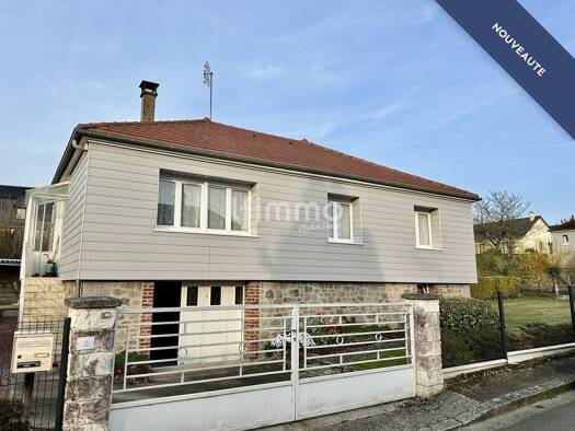 Maison à vendre 140 000 € 4 pièces 2 chambres 90 m² 535 m² de terrain Saint-Georges-des-Groseillers 61100