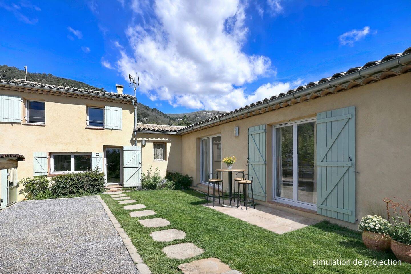 Maison 4 pièces 114 m² · à Tourrettes-sur-Loup · 114 m² · 530 000 €