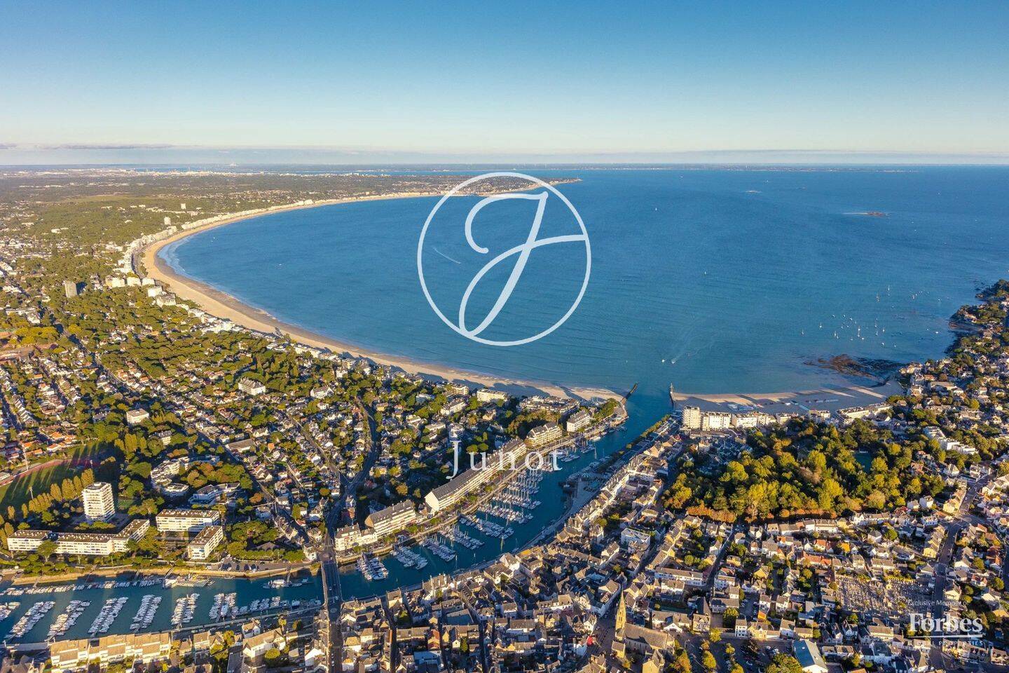 Maison 10 pièces 245 m² · à La Baule-Escoublac · 245 m² · 1 352 000 €
