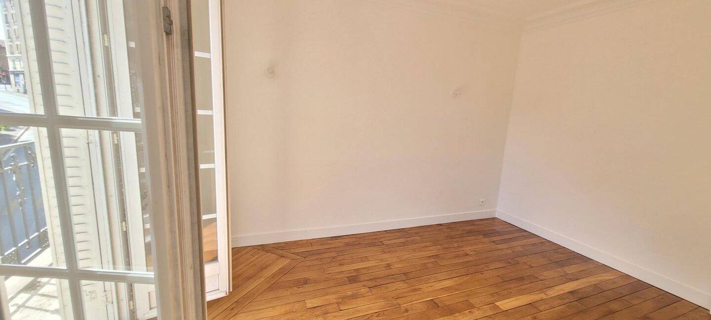 Appartement 2 pièces 29 m² · à Issy-les-Moulineaux · 28,6 m² · 1 000 €/mois