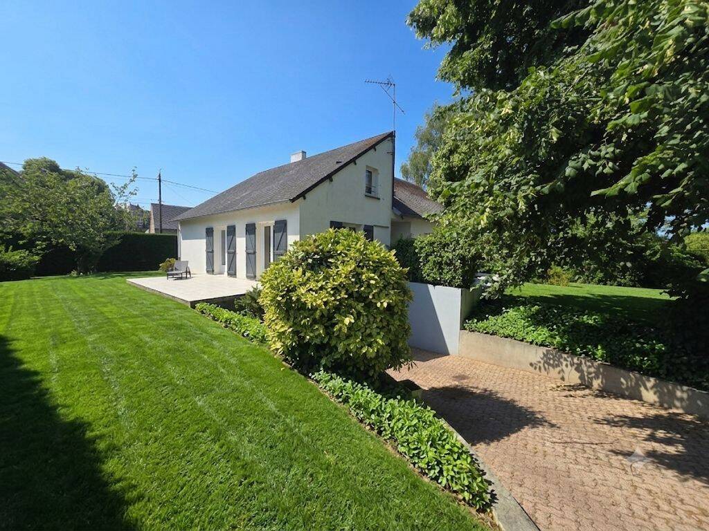 Maison 6 pièces 142 m² · à Friville-Escarbotin · 142 m² · 262 000 €