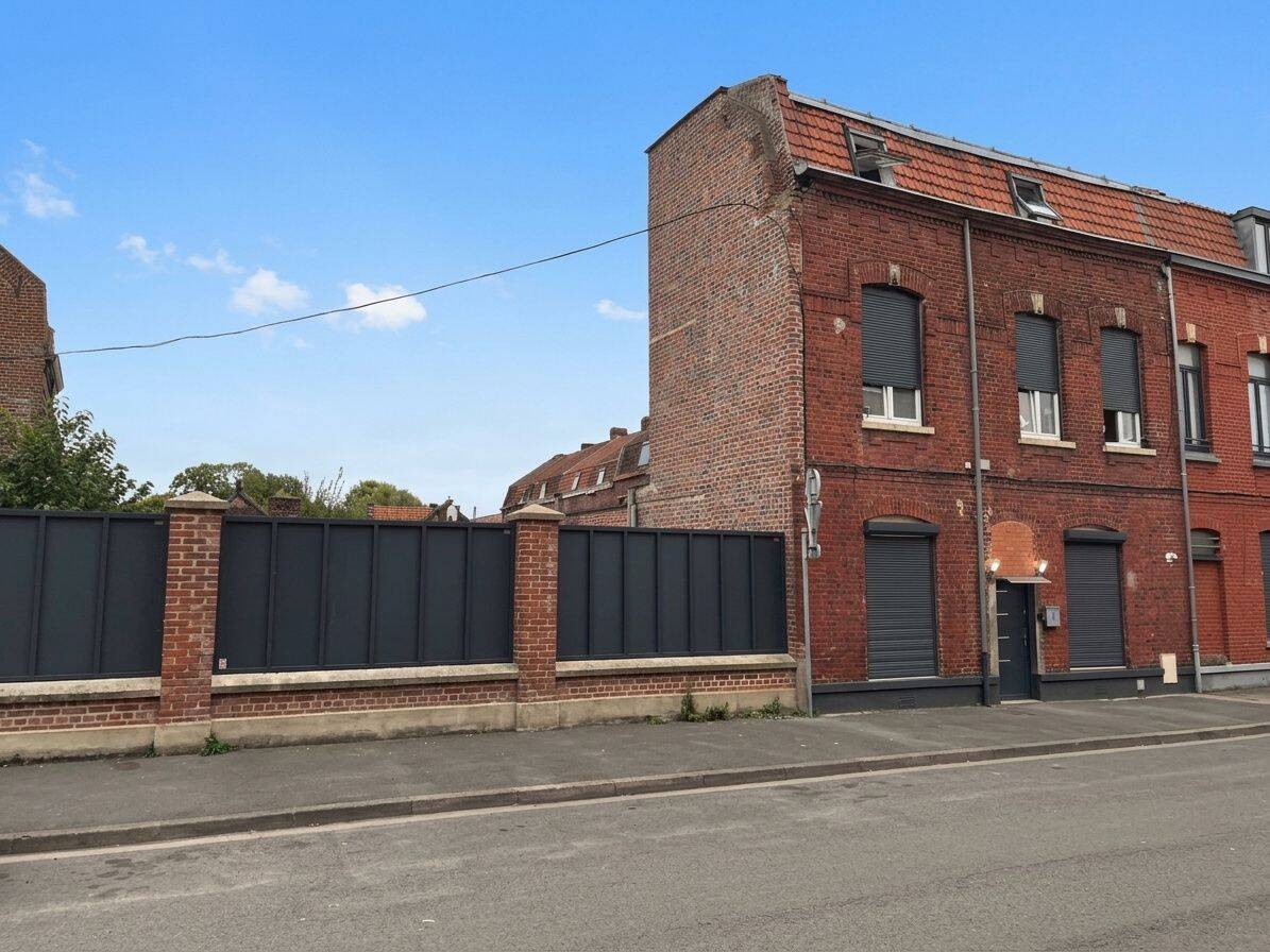 Maison 4 pièces 70 m² · à Roubaix · 70 m² · 158 000 €