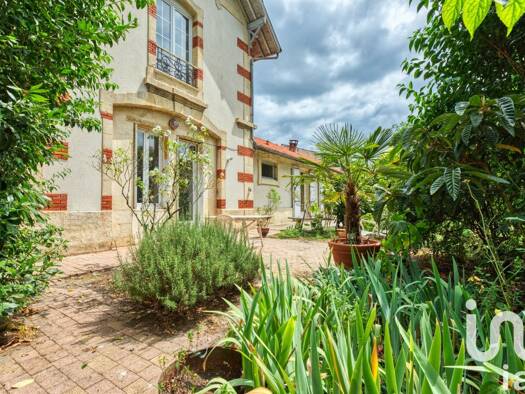 Maison à vendre 495 000 € 5 pièces 3 chambres 160 m² 1 310 m² de terrain Gravières-Gravette-Beaulieu-Lagrue-Plaisance Cenon 33150