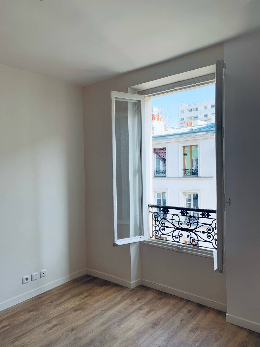 Appartement 1 pièce 14 m² · à Paris 11ème Arrondissement · 14 m² · 700 €