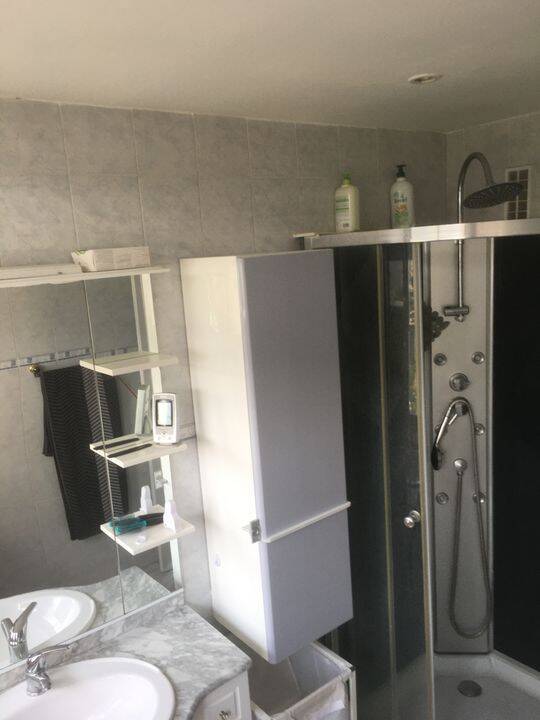 Appartement 4 pièces 66 m² · à Grenoble · 66 m² · 910 €