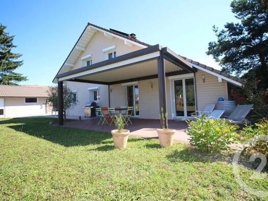 Maison à vendre 695 000 € 5 pièces 3 chambres 123,5 m² 1 108 m² de terrain Messery 74140