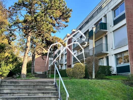 Appartement à louer 1 550 € 4 pièces 2 chambres 89 m² 2ème étage Gare-Jouvenet Rouen 76000