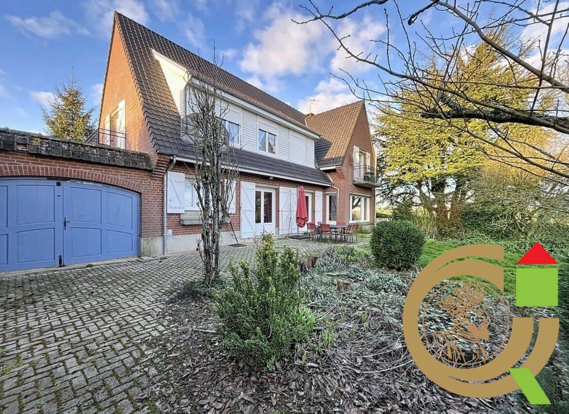 Maison 8 pièces 214 m² · à Fruges · 214 m² · 286 200 €