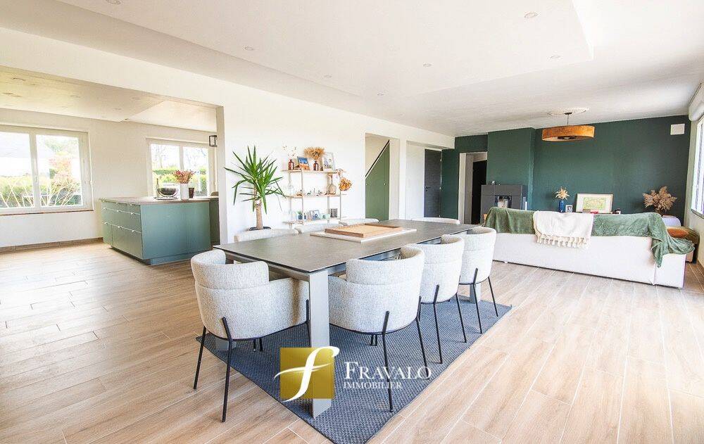 Maison 7 pièces 145 m² · à Ploeren · 145 m² · 427 450 €