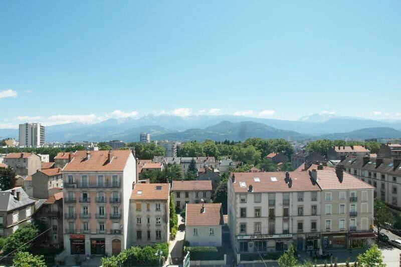 3 pièces 44 m² · à Grenoble · 44 m² · 639 €