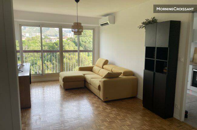 7 pièces 105 m² · à Marseille 10ème · 105 m² · 2 640 €/mois