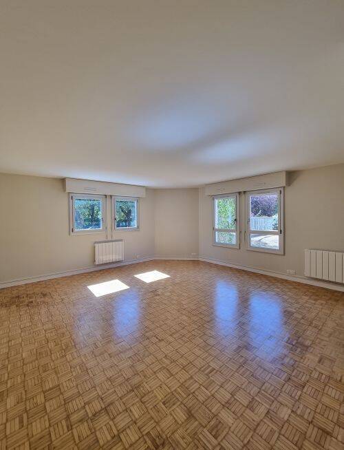 Appartement 4 pièces 95 m² · à Le Chesnay-Rocquencourt · 94,9 m² · 1 809 €/mois