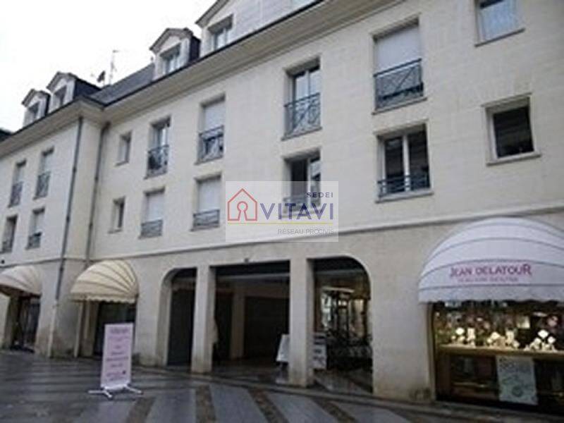 Appartement 1 pièce 37 m² · à Compiègne · 36,6 m² · 590 €/mois