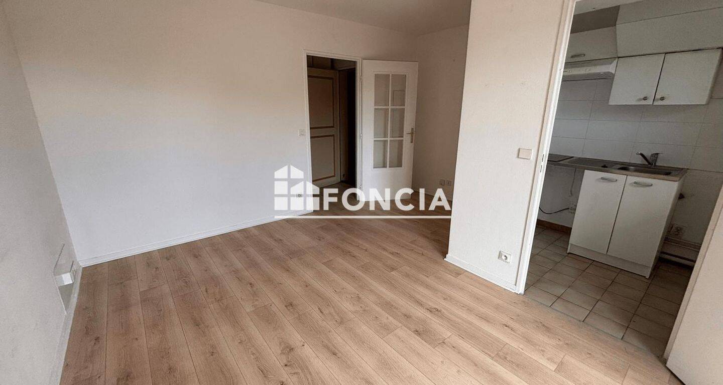 Appartement 1 pièce 24 m² · à Saint-Maur-des-Fossés · 24,2 m² · 708 €/mois
