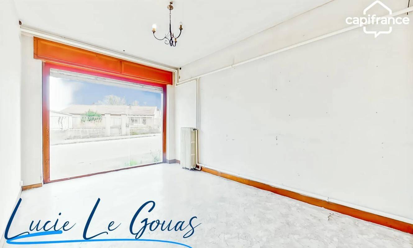 Maison 10 pièces 200 m² · à Piennes · 200 m² · 115 000 €