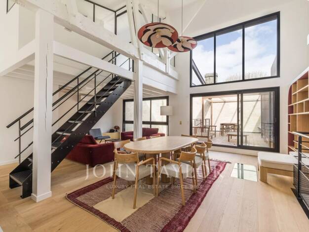 Maison de ville à louer 4 050 € 5 pièces 3 chambres 159,8 m² Chartrons Bordeaux 33300